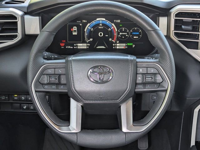 Used 2025 Toyota Tundra Limited AWD/4WD image 20