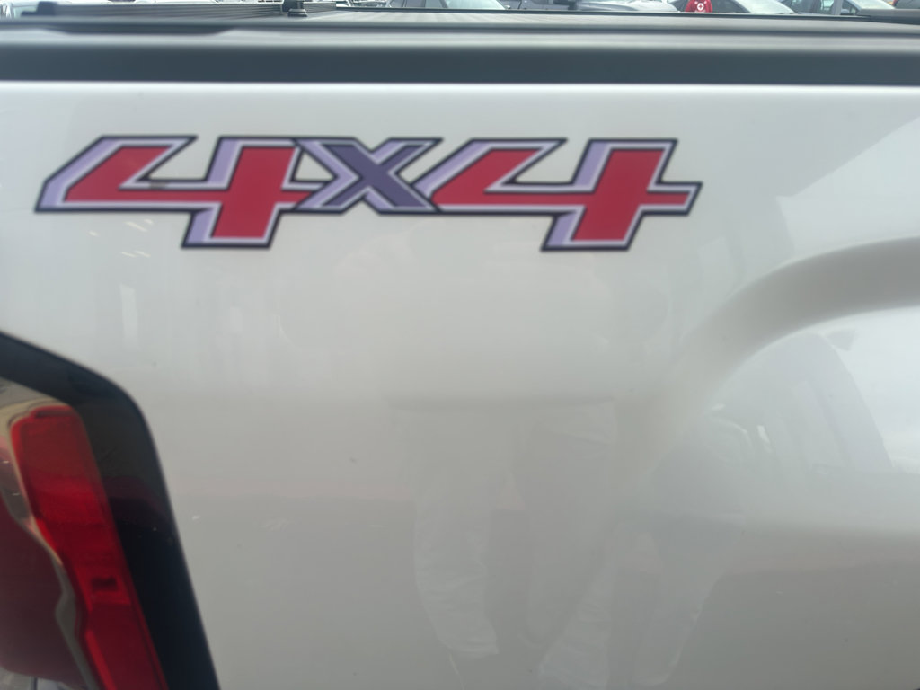 Used 2017 GMC Sierra 1500 Denali w/ Denali Ultimate Package image 4