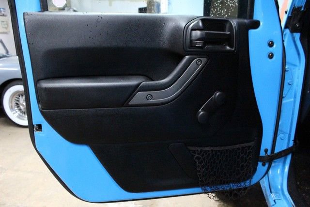 Used 2018 Jeep Wrangler Unlimited Sport image 15