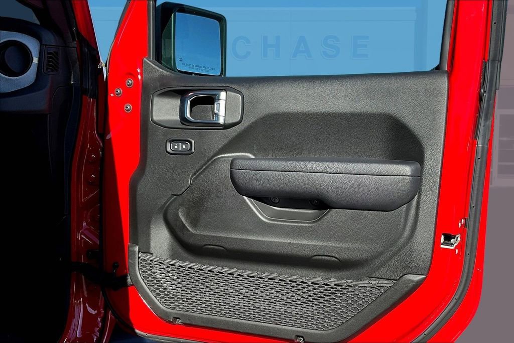 Used 2024 Jeep Wrangler Willys image 29