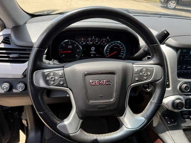 Used 2017 GMC Yukon SLT image 11