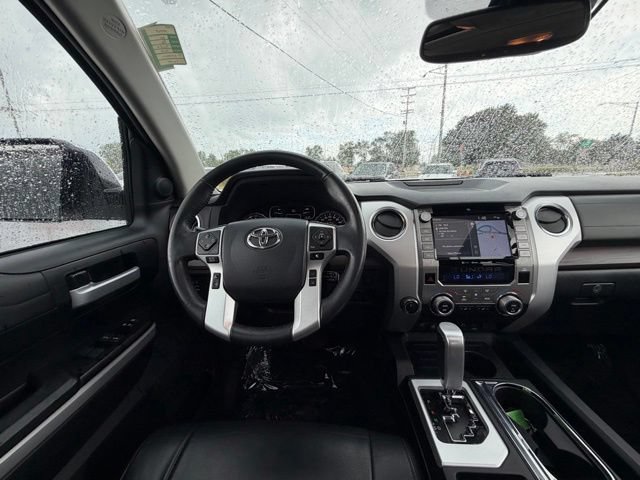 Used 2020 Toyota Tundra Limited w/ Limited Premium Package AWD/4WD image 16