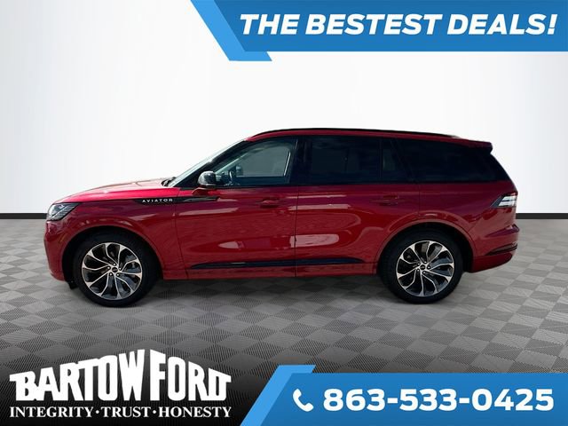 Used 2025 Lincoln Aviator 2WD w/ Jet Appearance Package image 7