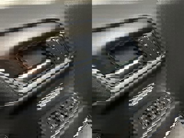 Certified 2024 GMC Sierra 1500 Denali AWD/4WD image 23