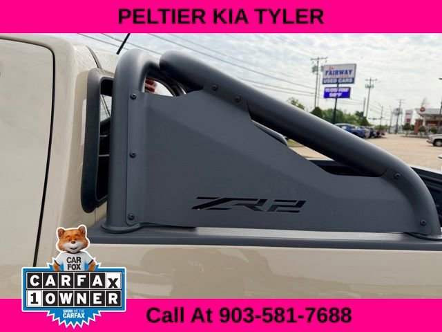 Used 2021 Chevrolet Colorado ZR2 w/ ZR2 Dusk Special Edition image 7