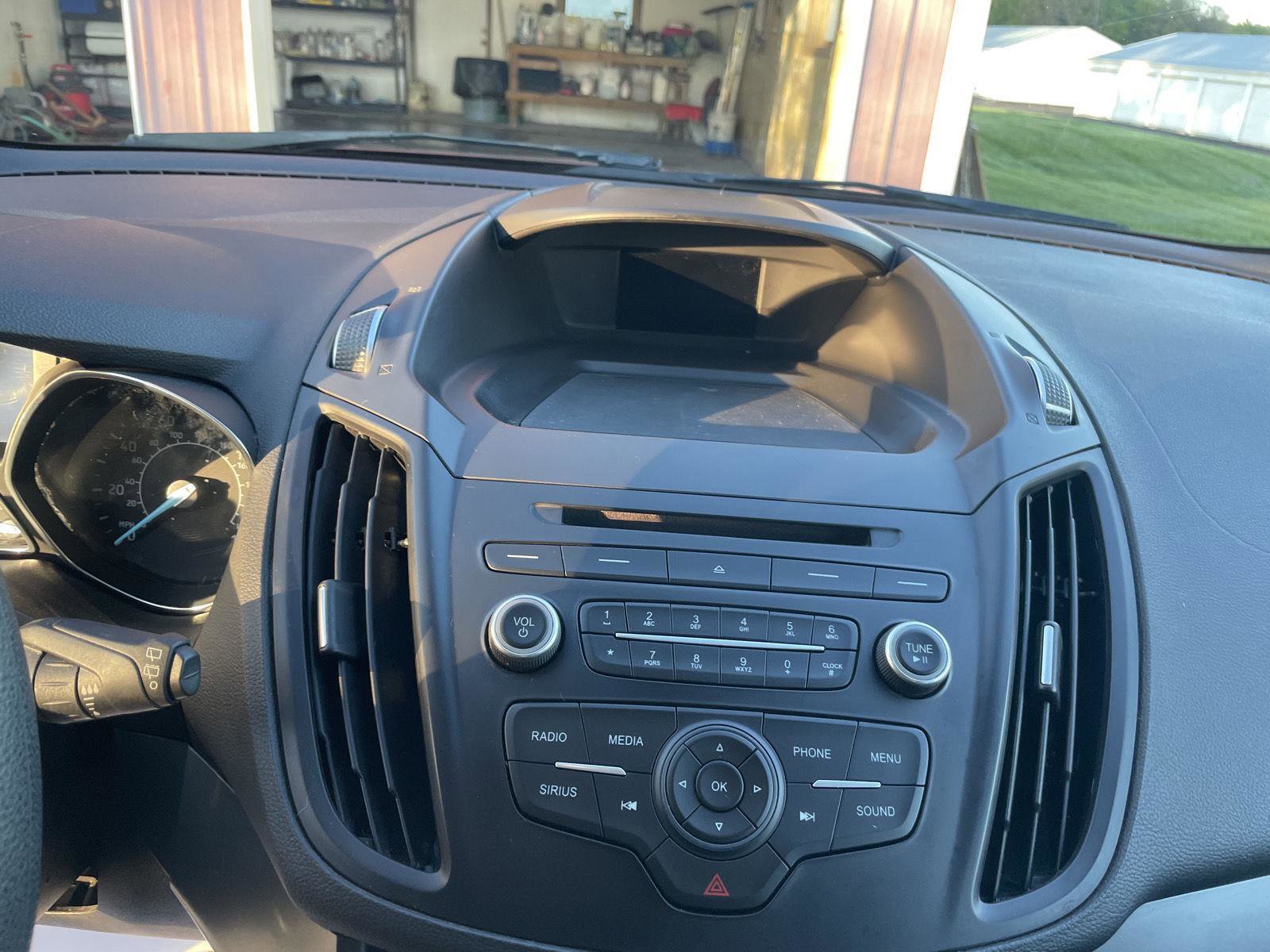 Used 2018 Ford Escape SE AWD/4WD image 17