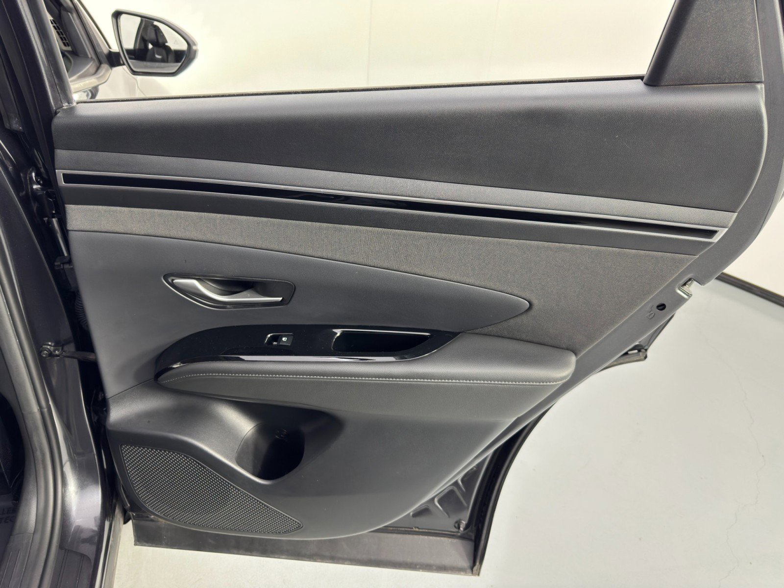 Used 2022 Hyundai Tucson SEL w/ Convenience + Premium Package image 42