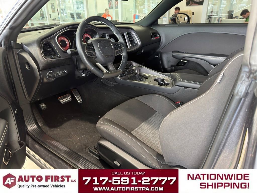 Used 2023 Dodge Challenger SRT Hellcat RWD image 10