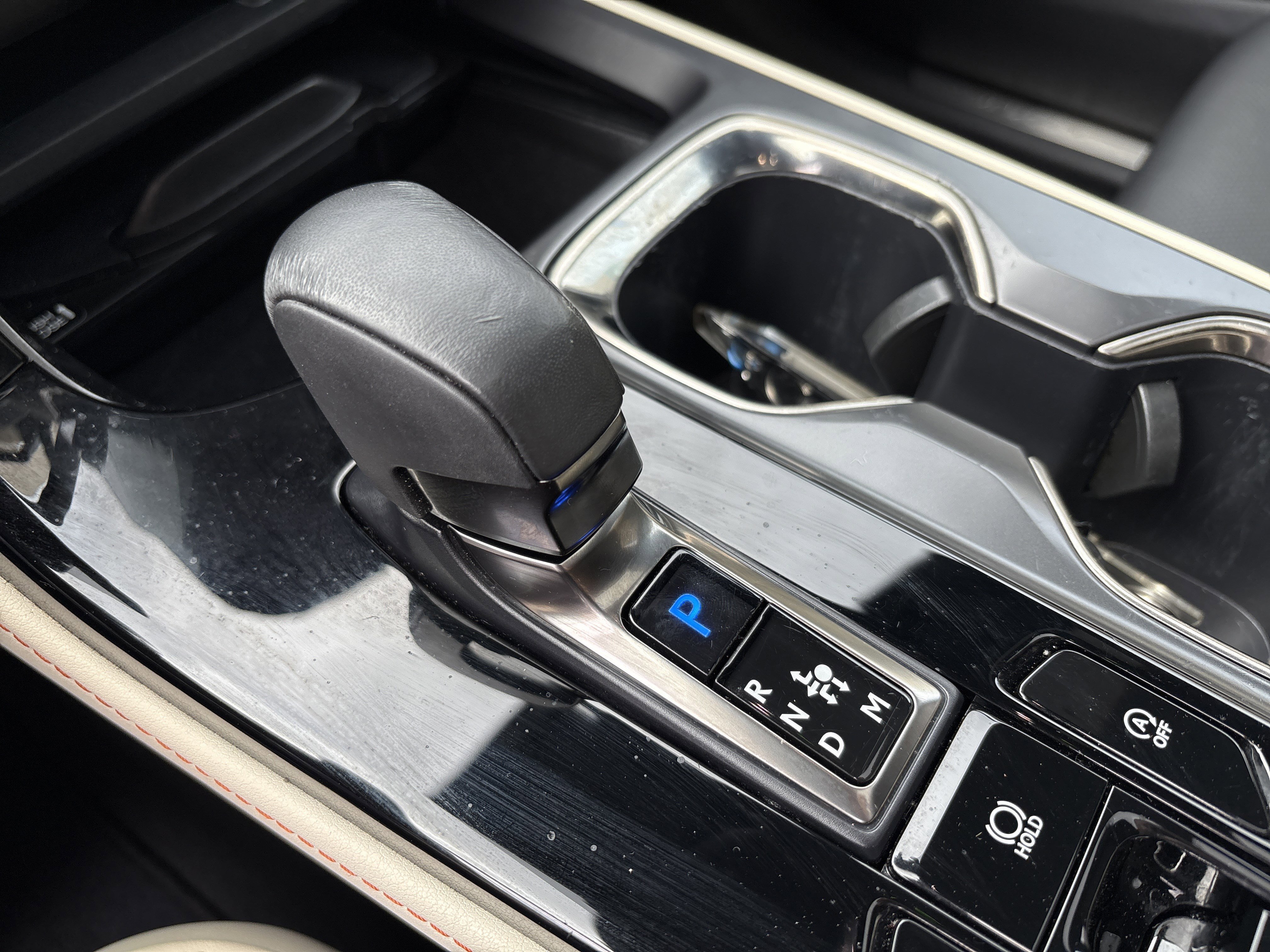 Used 2024 Lexus NX 250 FWD w/ Towing Package (2000 Lbs) image 26