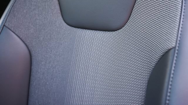 Certified 2025 Kia Niro EX FWD image 25