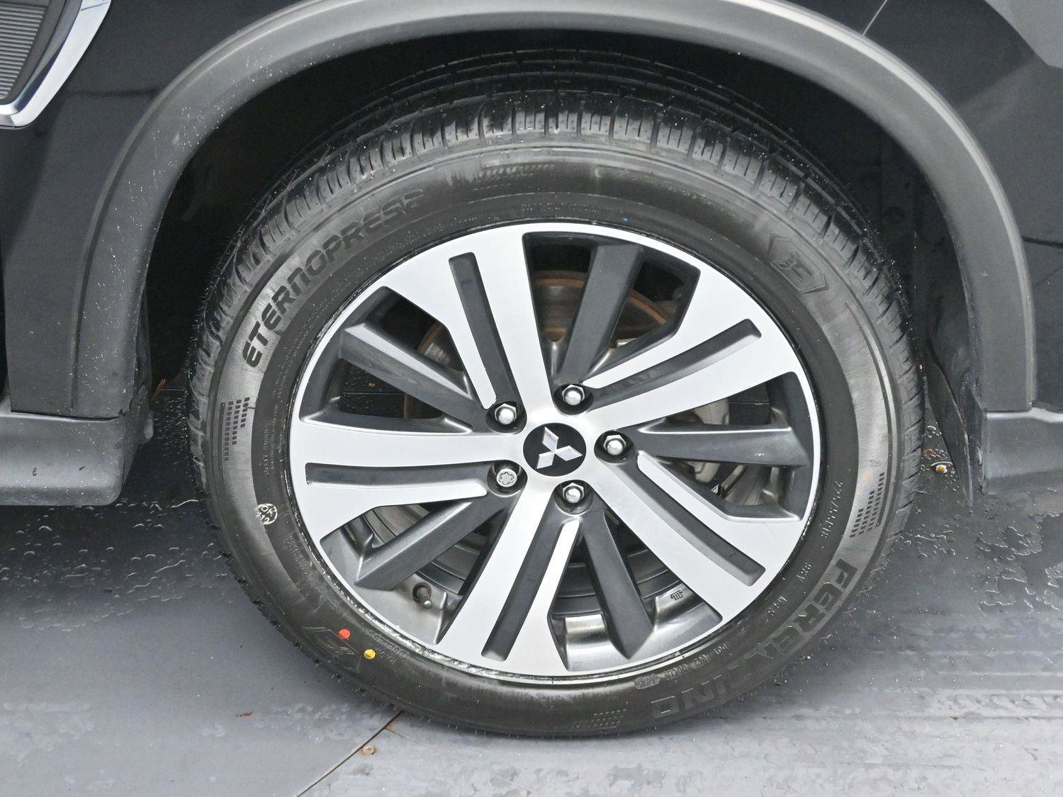 Used 2022 Mitsubishi Outlander Sport SE image 29