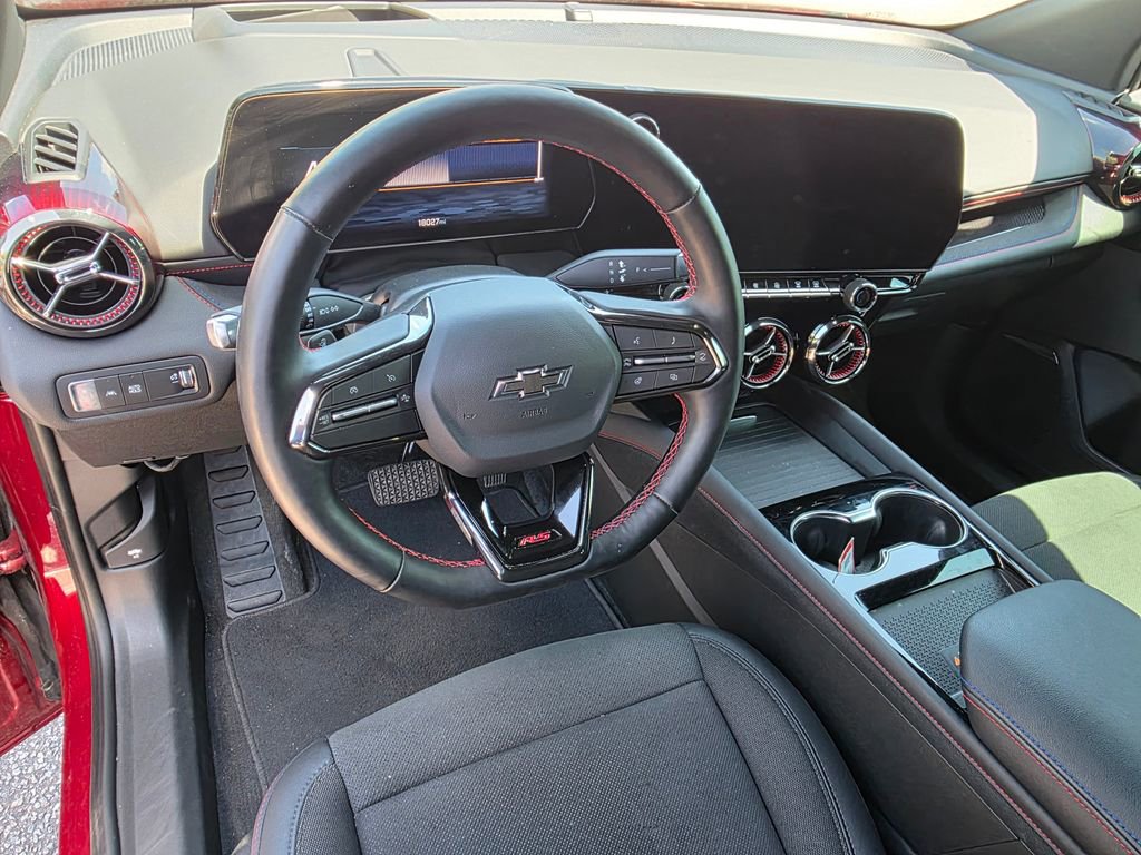 Certified 2025 Chevrolet Blazer EV RS RWD image 15