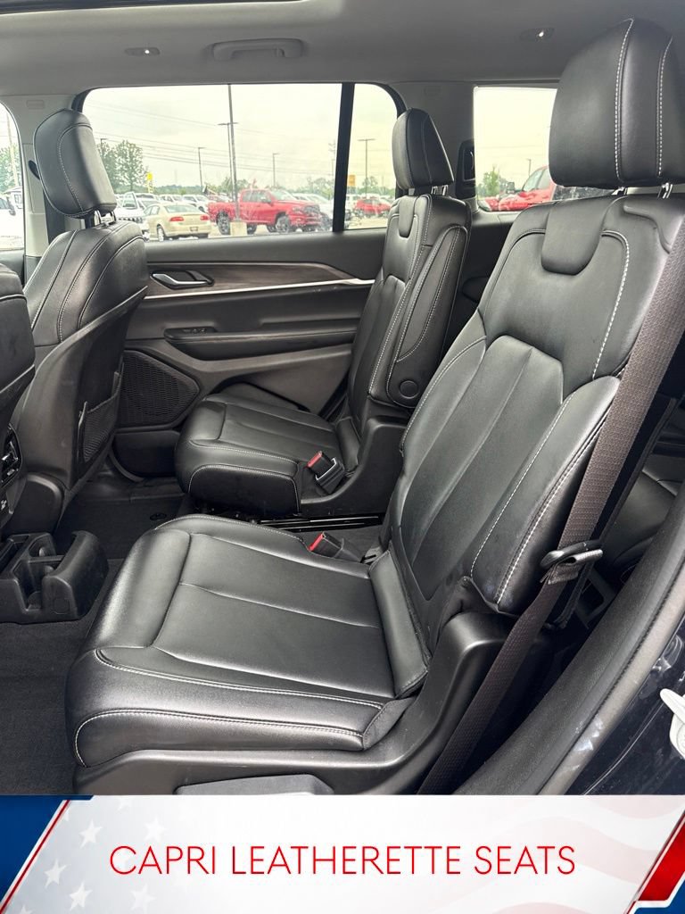 Used 2023 Jeep Grand Cherokee L Limited AWD/4WD image 13