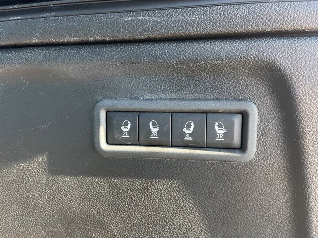 Used 2024 Jeep Wagoneer L Series II w/ Flexible Seating Group image 42