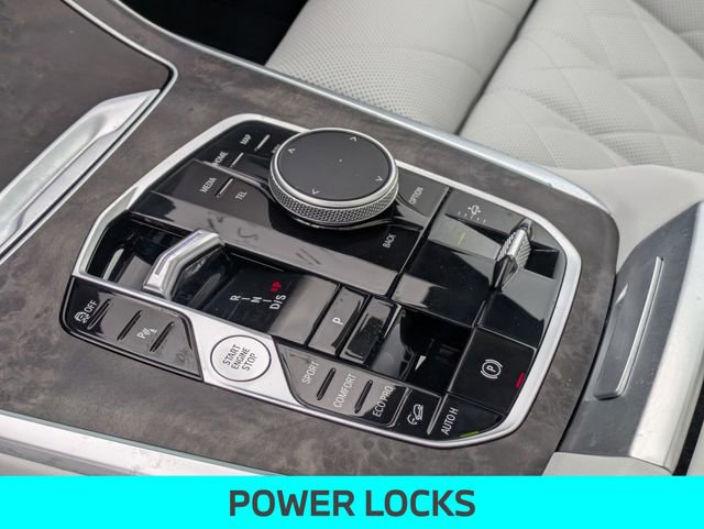 Used 2023 BMW X7 xDrive40i w/ Premium Package image 26