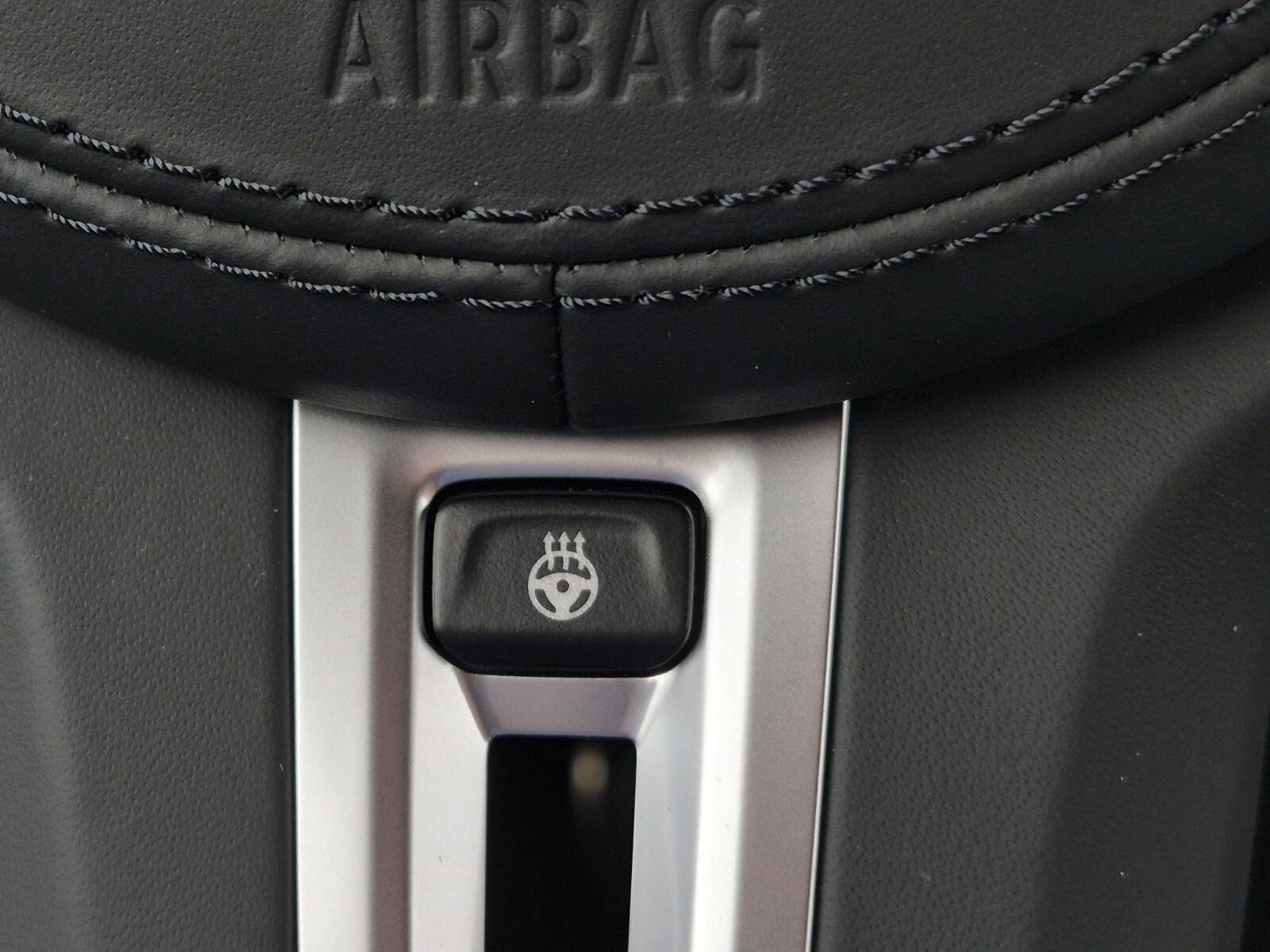 New 2025 BMW M8 Competition w/ M Carbon Exterior Package image 22