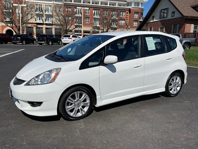 Used 2010 Honda Fit Sport image 3