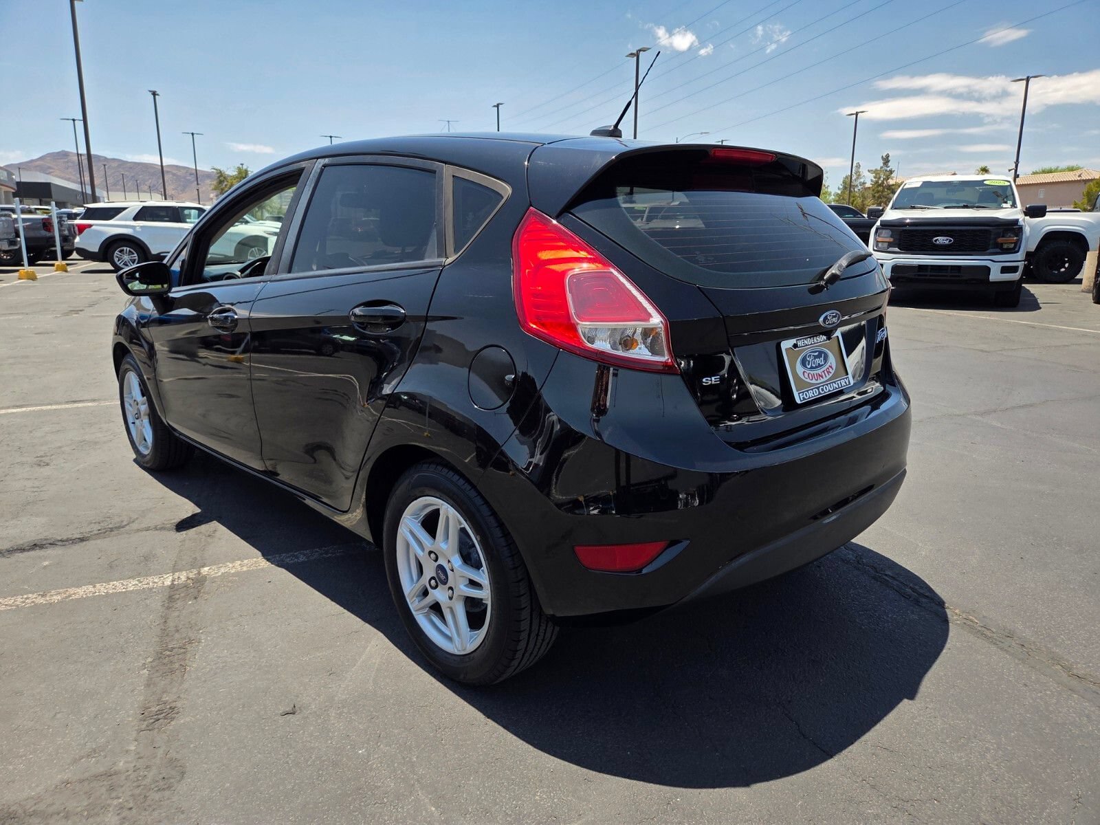 Used 2019 Ford Fiesta SE FWD image 4