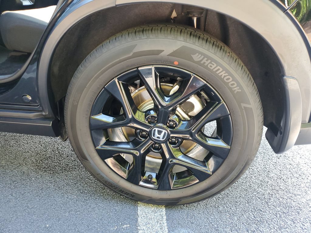 Certified 2025 Honda HR-V Sport image 8
