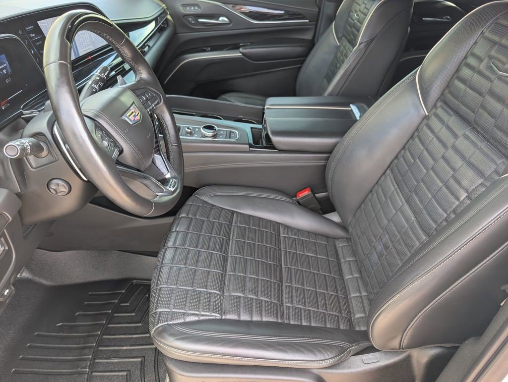 Certified 2023 Cadillac Escalade ESV V AWD/4WD image 11
