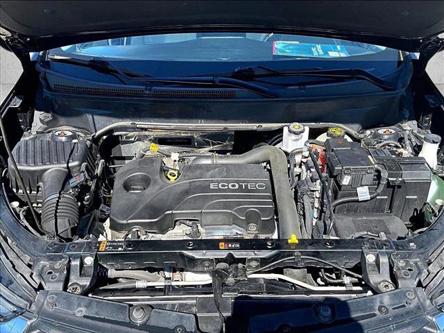 Used 2022 Chevrolet Equinox LS image 9