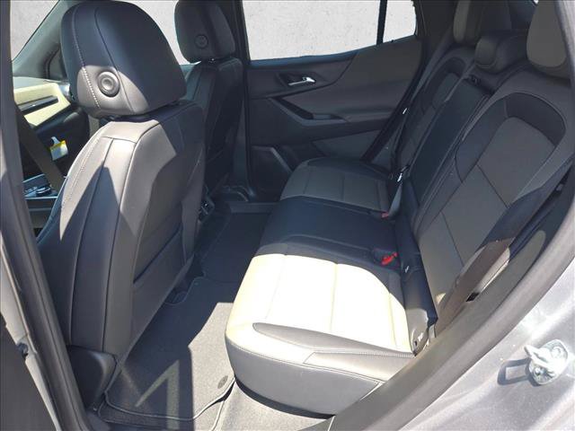 New 2027 Chevrolet Equinox LT w/ Convenience Package II FWD image 11