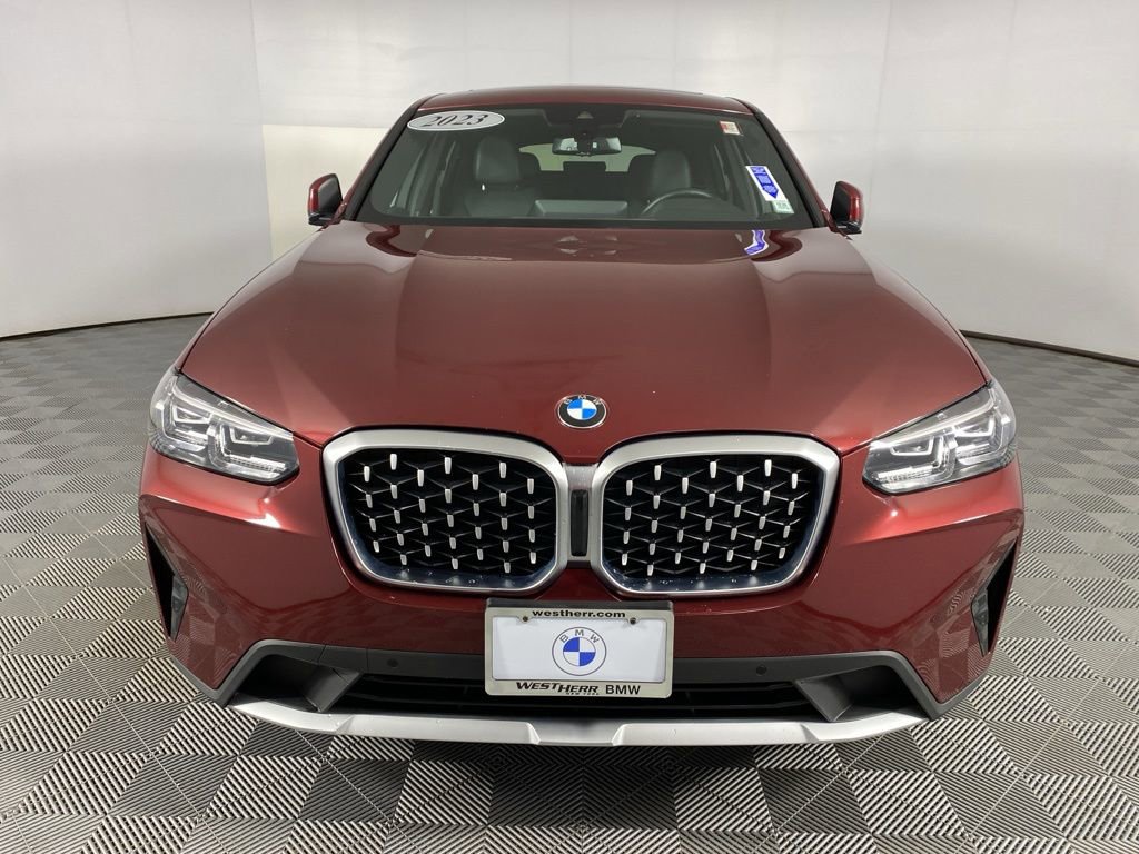 Certified 2023 BMW X4 xDrive30i w/ Premium Package image 4
