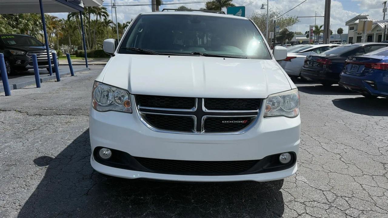 Used 2019 Dodge Grand Caravan SXT FWD image 8
