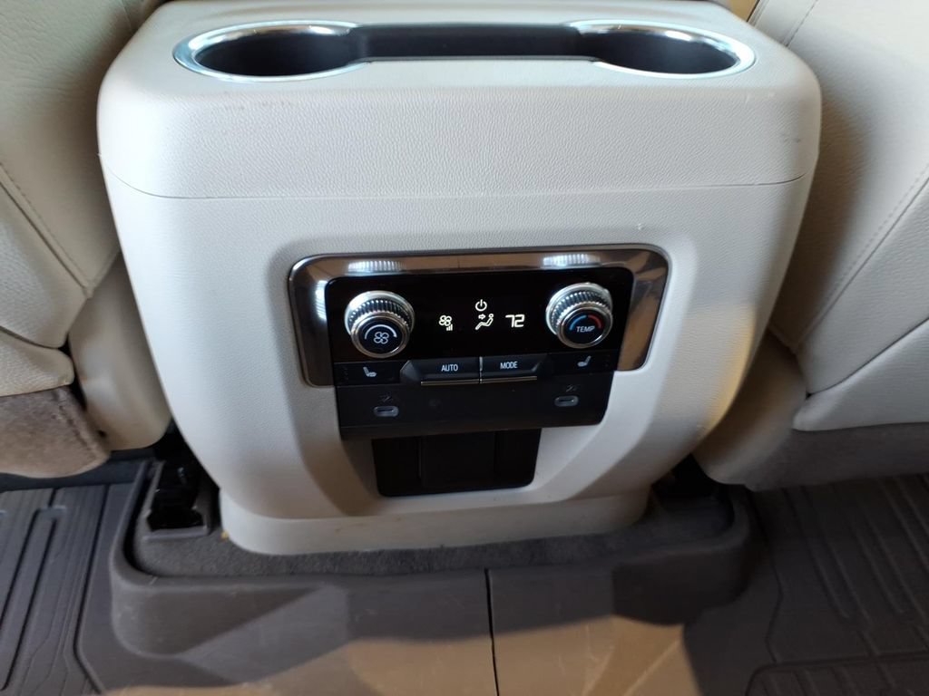 Used 2023 GMC Yukon XL Denali w/ Max Trailering Package AWD/4WD image 11