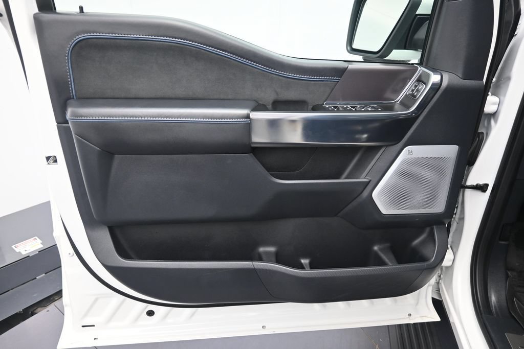 Used 2025 Ford F150 Platinum w/ Equipment Group 702A High AWD/4WD image 9