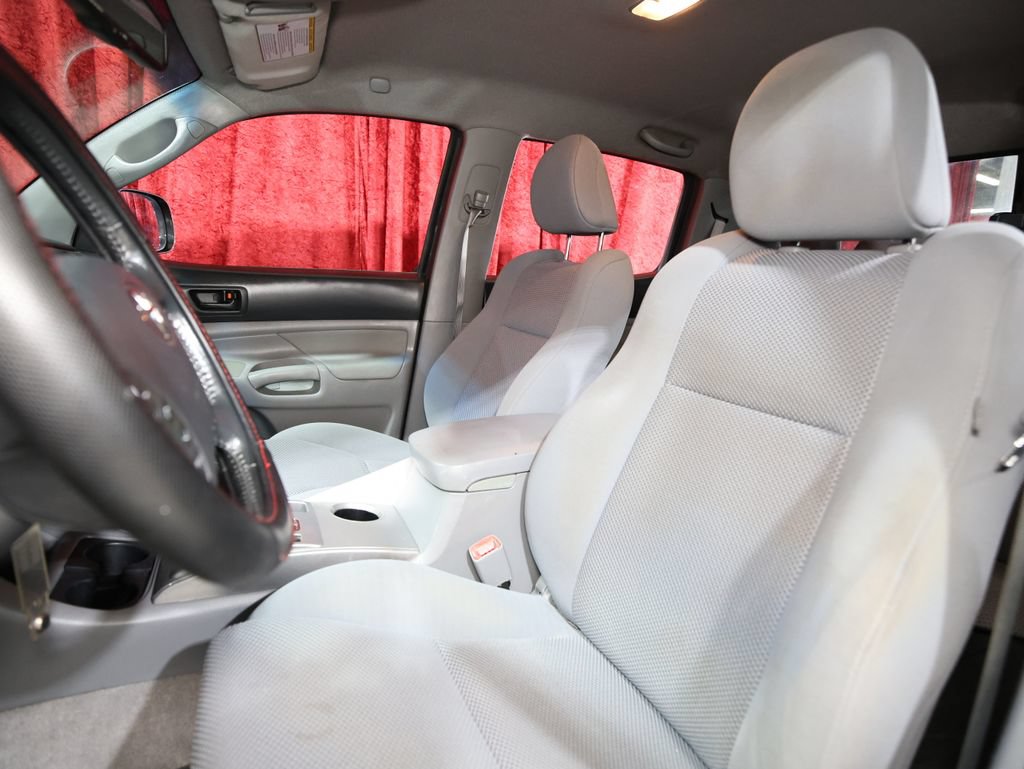 Used 2011 Toyota Tacoma 4x4 Double Cab w/ TRD Sport Pkg image 13