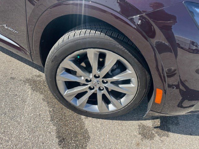 Used 2023 Buick Envision Avenir AWD/4WD image 40