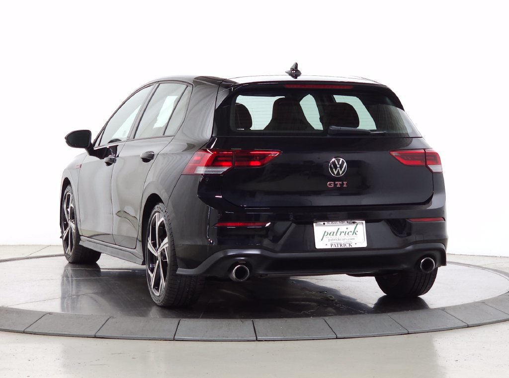 Used 2024 Volkswagen GTI SE FWD image 5