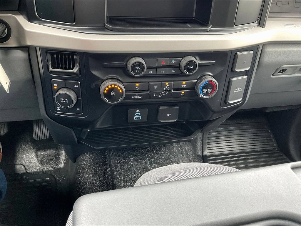New 2026 Ford F350 XL w/ XL Off-Road Package AWD/4WD image 23