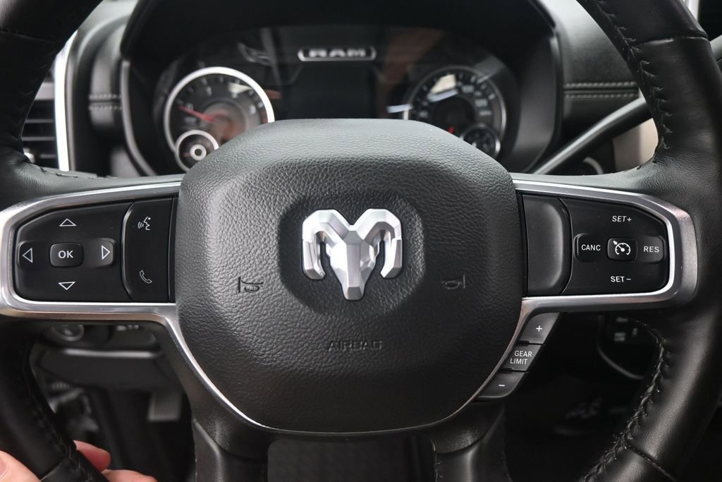 Used 2024 RAM 2500 Laramie AWD/4WD image 11