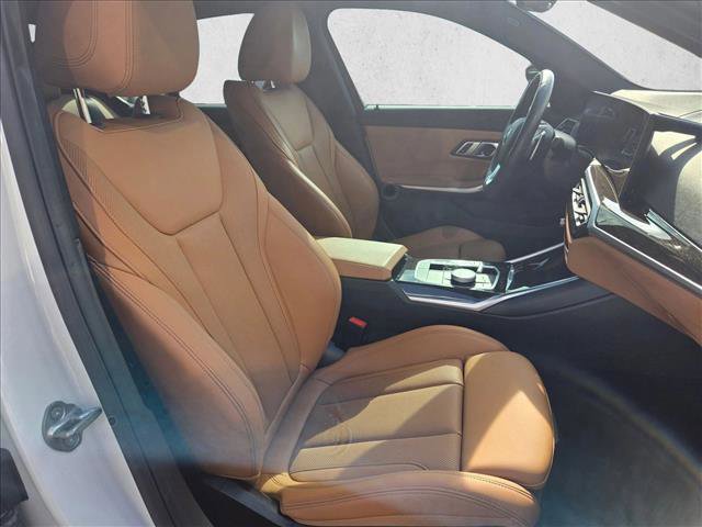 Used 2023 BMW 330i Sedan w/ Convenience Package image 21