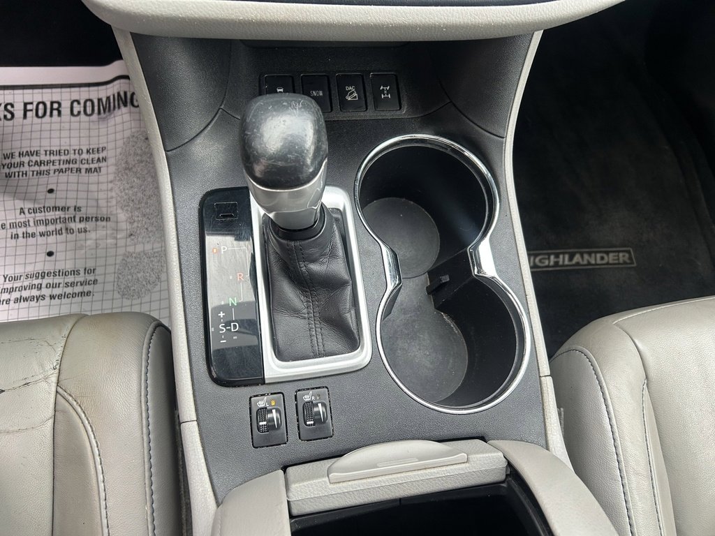 Used 2016 Toyota Highlander XLE image 23