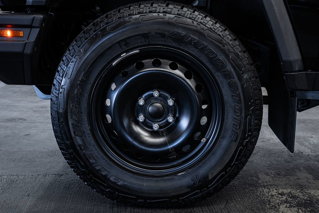 Used 2024 INEOS Grenadier Station Wagon AWD/4WD image 19