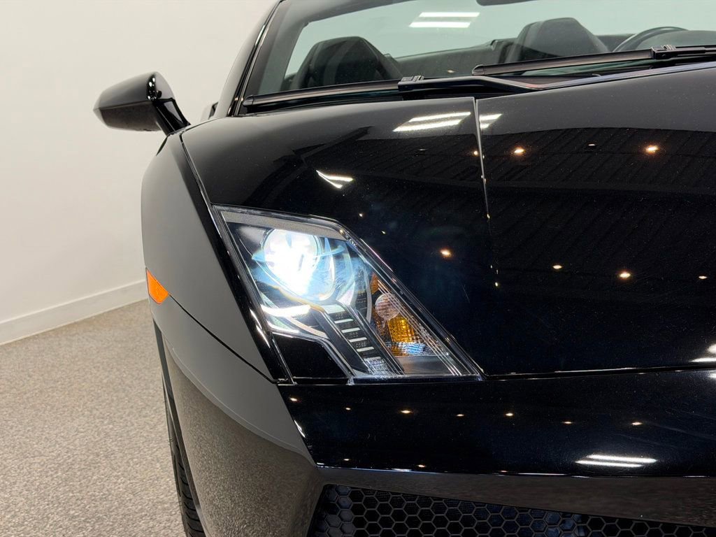 Used 2011 Lamborghini Gallardo LP 560-4 AWD/4WD image 3