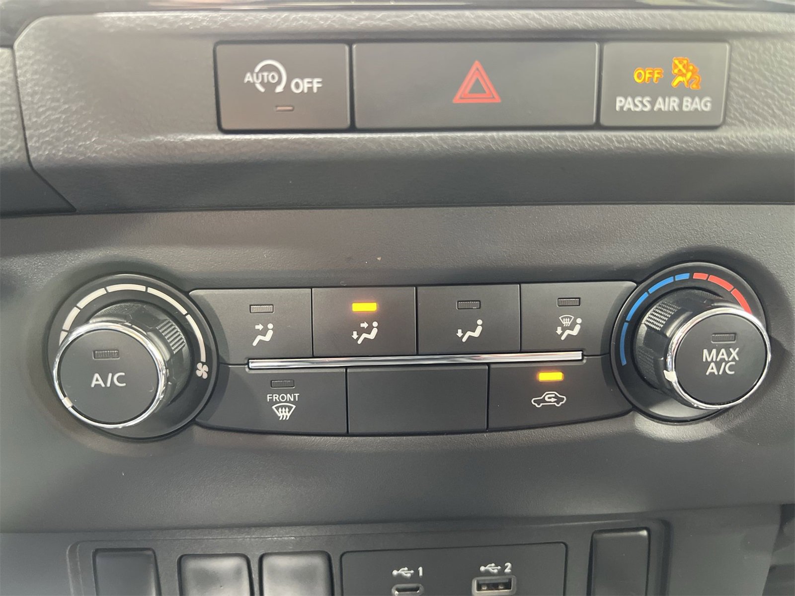 Used 2023 Nissan Frontier SV image 18