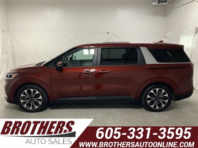 Used 2022 Kia Carnival EX