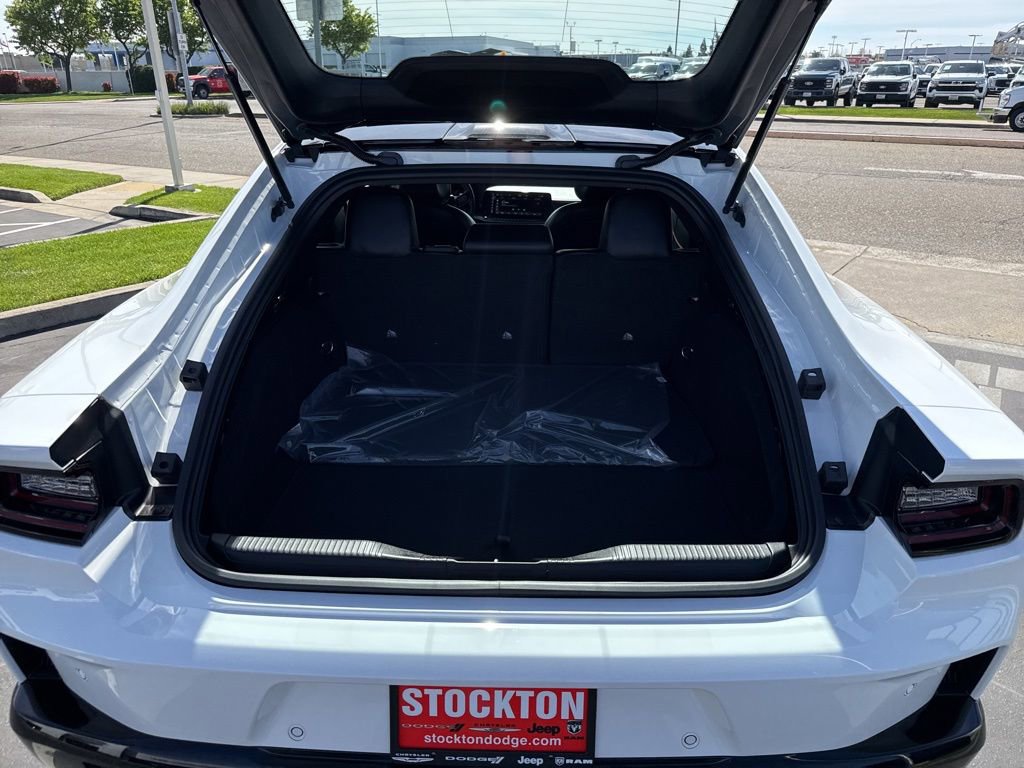 New 2026 Dodge Charger Scat Pack w/ Blacktop Package image 6