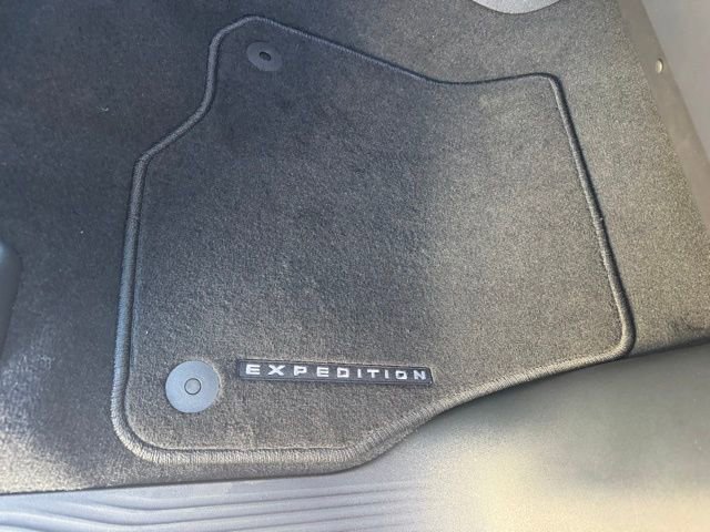 New 2026 Ford Expedition Max Platinum w/ Stealth Appearance Package image 38