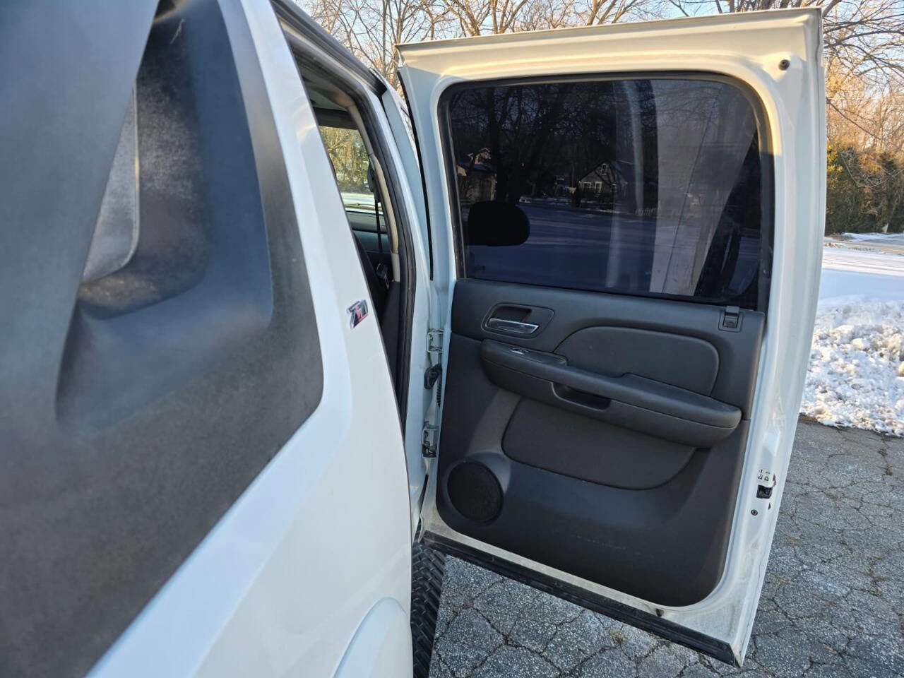 Used 2007 Chevrolet Avalanche LT w/ LT Preferred Equipment Group image 12