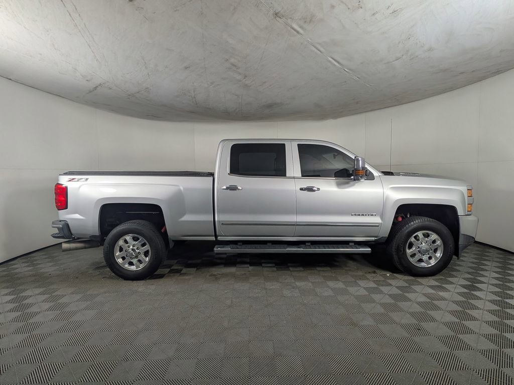 Used 2015 Chevrolet Silverado 2500 LTZ w/ Duramax Plus Package image 6