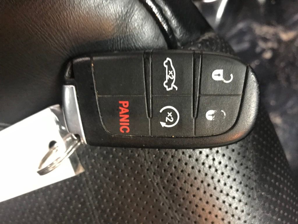 Used 2016 Chrysler 200 S w/ Navigation & Sound Group I image 43