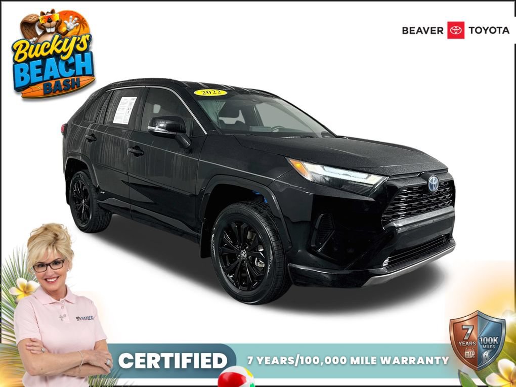Used 2022 Toyota RAV4 SE AWD/4WD image 1