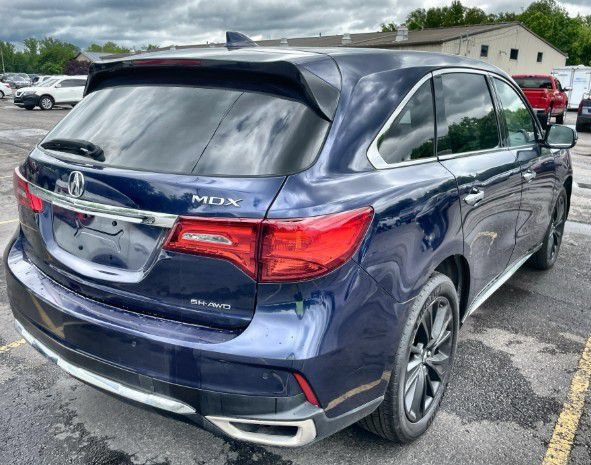 Used 2020 Acura MDX SH-AWD w/ Technology Package image 2