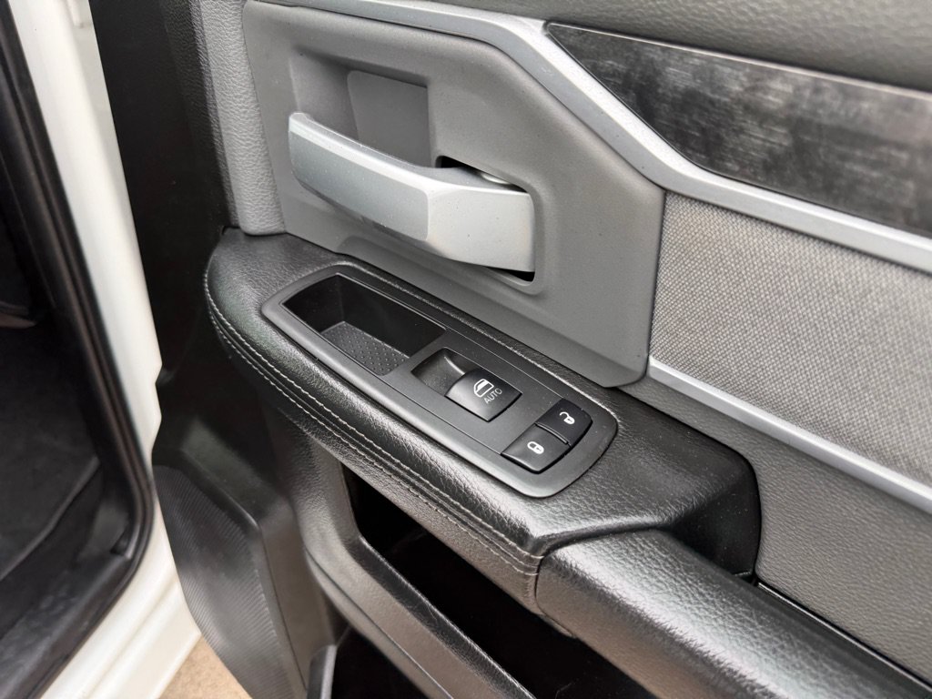 Used 2019 RAM 2500 Big Horn AWD/4WD image 26