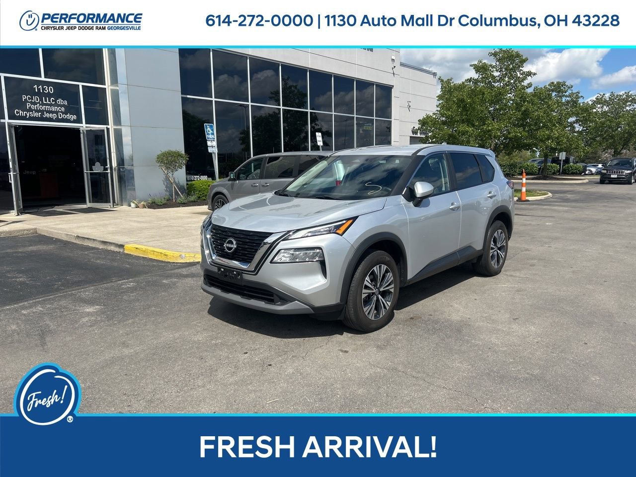 Used 2023 Nissan Rogue SV AWD/4WD image 8
